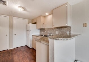 2611 Ektom Dr in Austin, TX - Building Photo - Building Photo