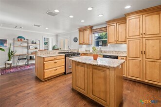 1113 W Oltorf St in Austin, TX - Building Photo - Building Photo