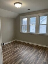 225 E 5th St in Lockport, IL - Building Photo - Building Photo