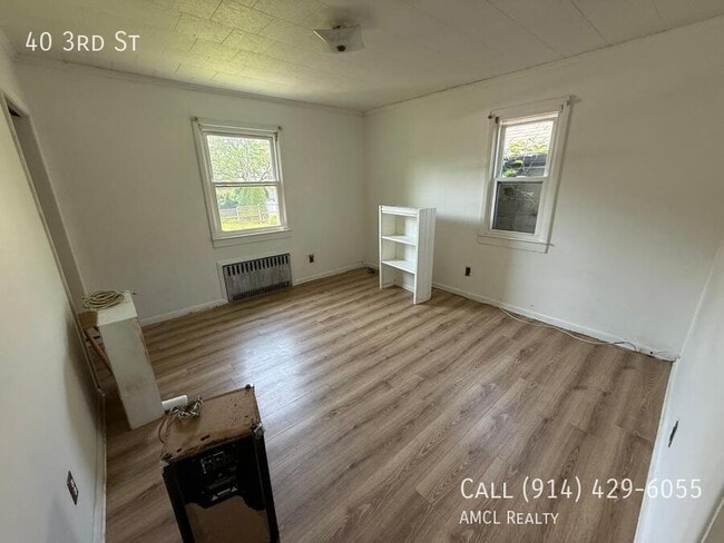 property at 40 3rd St