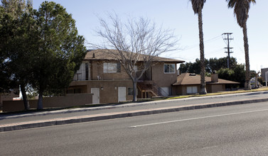 1391 Barstow Blvd in Barstow, CA - Building Photo - Building Photo