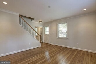 5119 Manning Dr in Bethesda, MD - Building Photo - Building Photo