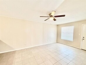 3616 Harvey Dr W, Unit 11 in McAllen, TX - Building Photo - Building Photo