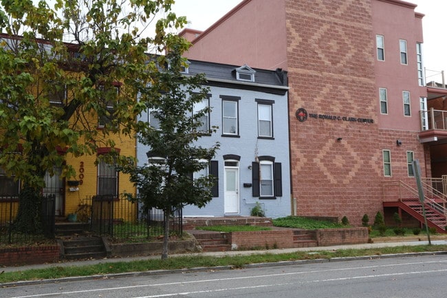 2007 4th St NE in Washington, DC - Building Photo - Building Photo