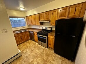 4104 San Roberto Ave, Unit #2 in Anchorage, AK - Building Photo - Building Photo