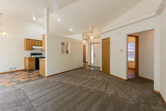 830 Madera Ct in Fort Collins, CO - Foto de edificio - Building Photo