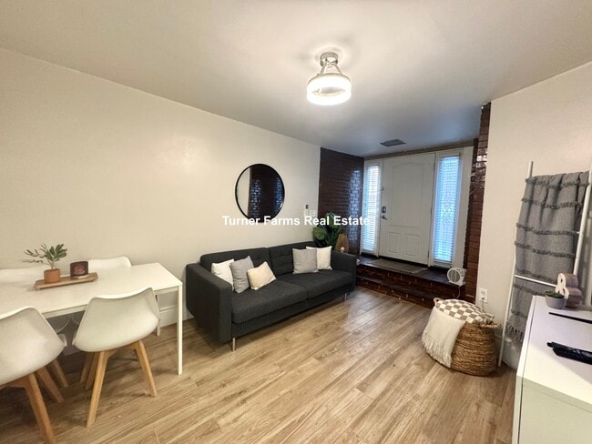 91 Hudson St, Unit A