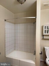 2005 Madison Ave in Baltimore, MD - Building Photo - Building Photo