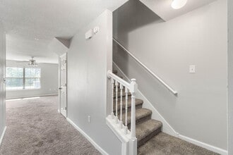 183 Swaying Pine Ct in Crestview, FL - Building Photo - Building Photo