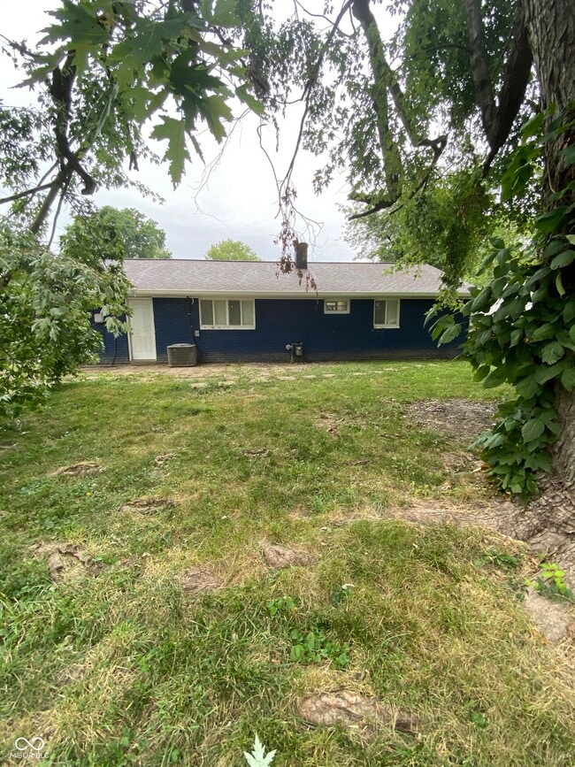 8515 Georgiana Ln in Indianapolis, IN - Building Photo - Building Photo