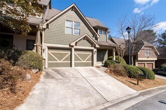 2532 Village Creek Landing SE in Atlanta, GA - Building Photo - Building Photo