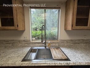 6303 194th St SW in Lynnwood, WA - Building Photo - Building Photo