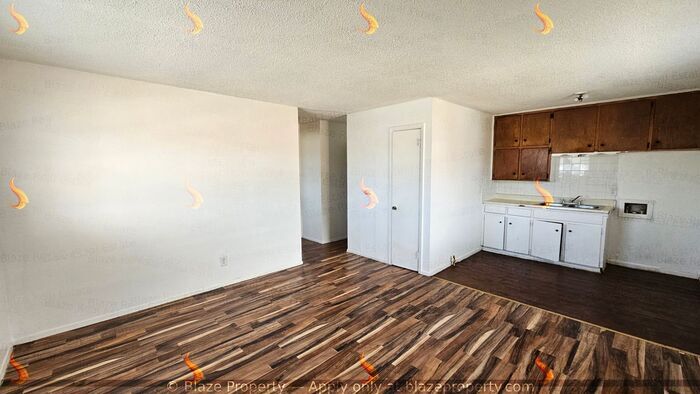 6518 NE 12th Ave in Amarillo, TX - Building Photo
