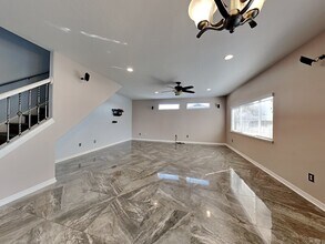 524 Quail View Ct, Unit 2500 Karen N-205 in Debary, FL - Foto de edificio - Building Photo