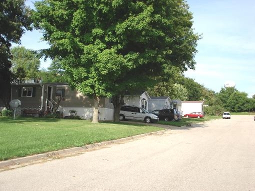 Sunset Terrace in Darlington, WI - Building Photo - Building Photo