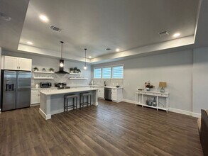 123 Fairview Ave in San Antonio, TX - Building Photo - Building Photo