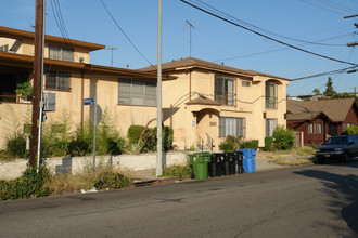 201 S Rampart Blvd in Los Angeles, CA - Building Photo - Building Photo