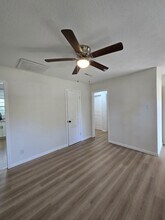 1018 N Volutsia in Wichita, KS - Building Photo - Building Photo