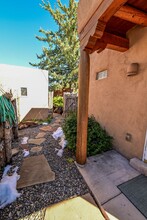 1223 Escalante St in Santa Fe, NM - Building Photo - Building Photo