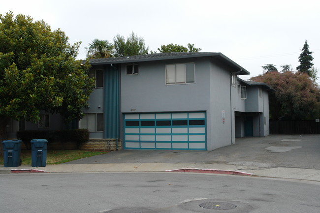 432 Studio Cor in San Mateo, CA - Foto de edificio - Building Photo