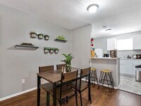 3641 N MacGregor Way photo'