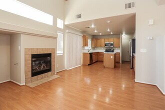 6238 Morning Wing Dr in North Las Vegas, NV - Building Photo - Building Photo