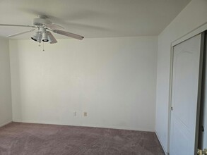 7646 E Covina St in Mesa, AZ - Building Photo - Building Photo