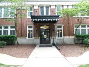 5330 Pershing Ave-Unit -Apt. 503 in St. Louis, MO - Building Photo - Building Photo
