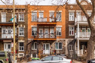 5253-5261 De Lorimier Av in Montréal, QC - Building Photo