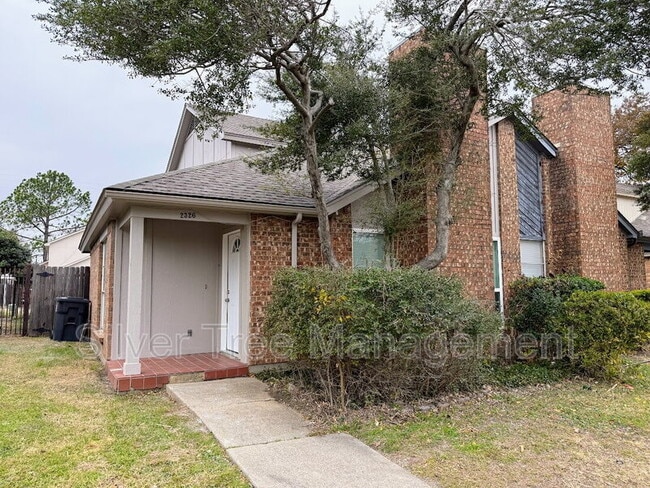 property at 2326 Summer Pl Dr