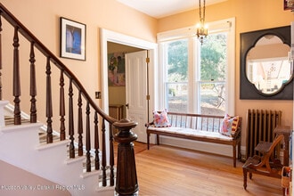 5 Fairview Ave in Chatham, NY - Building Photo - Building Photo