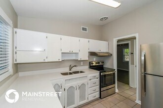 780 Le Brun Dr in Jacksonville, FL - Building Photo - Building Photo