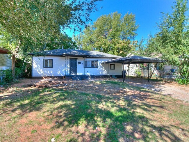 property at 6111 Jacks Ave