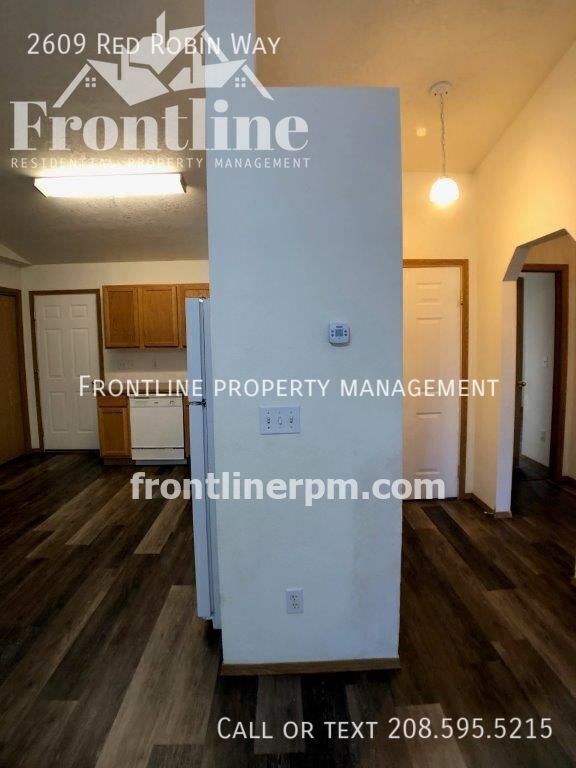 2609 Red Robin Way in Caldwell, ID - Building Photo - Building Photo