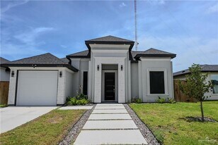 6008 N Pedaso del Sol St in Edinburg, TX - Building Photo