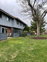 96 Van Buren Rd in Voorhees, NJ - Building Photo - Building Photo