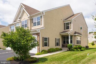 2604 Rockledge Ct in Chester Springs, PA - Building Photo