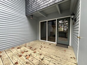 19771 NW Quail Hollow Dr in Portland, OR - Building Photo - Building Photo