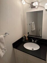 10095 SW 77th Ct in Miami, FL - Building Photo - Building Photo