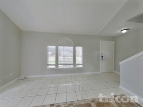 19910 Faye Oaks Dr in Humble, TX - Building Photo - Building Photo