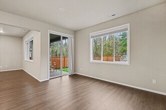 30172 220th Ave SE in Covington, WA - Building Photo - Building Photo