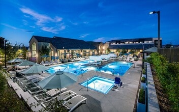 Adler in Henderson, NV - Building Photo - Building Photo