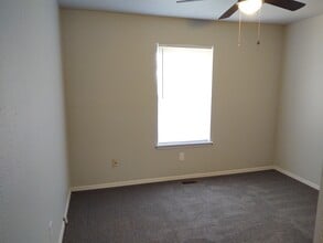 7126 NW 116th St in Oklahoma City, OK - Building Photo - Building Photo