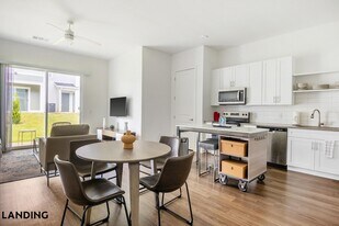 515 Corso Ln in Davenport, FL - Building Photo
