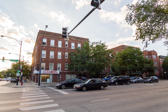 N Ashland Apartments in Chicago, IL - Building Photo - Building Photo