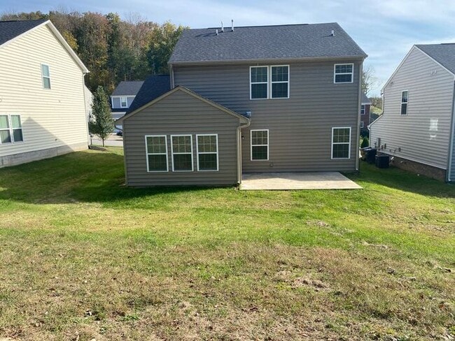 413 Parmley Ln in Nashville, TN - Building Photo - Building Photo