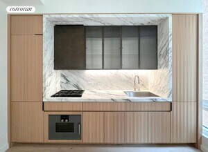 135 E 47th St in New York, NY - Building Photo - Building Photo