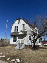 1028 Banks Ave in Superior, WI - Building Photo