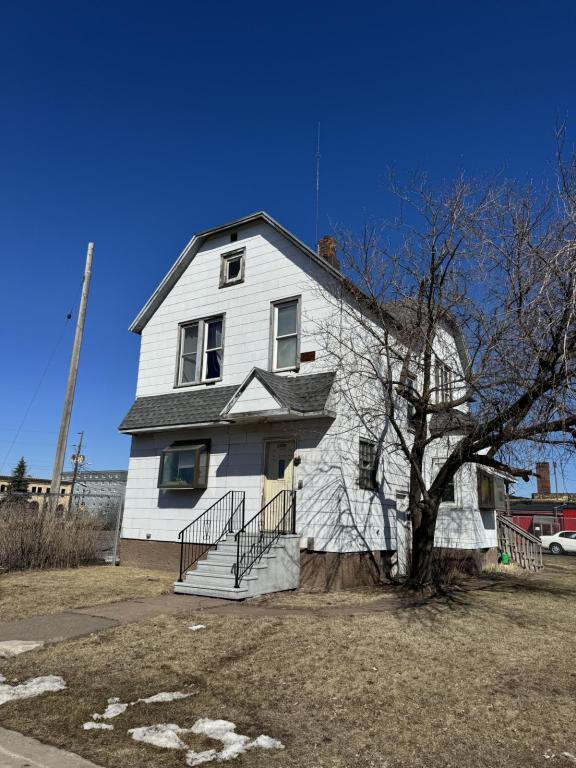 property at 1028 Banks Ave