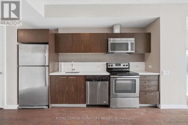 390 Cherry St in Toronto, ON - Building Photo - Building Photo